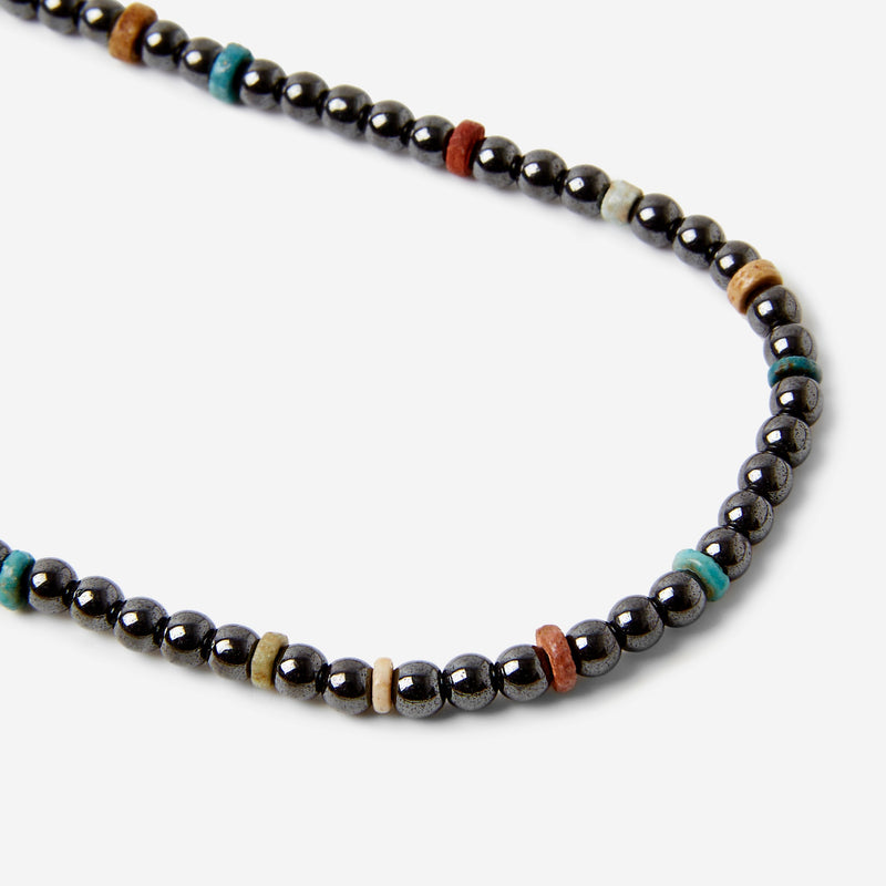 FAIENCE NECKLACE WITH HEMATITE